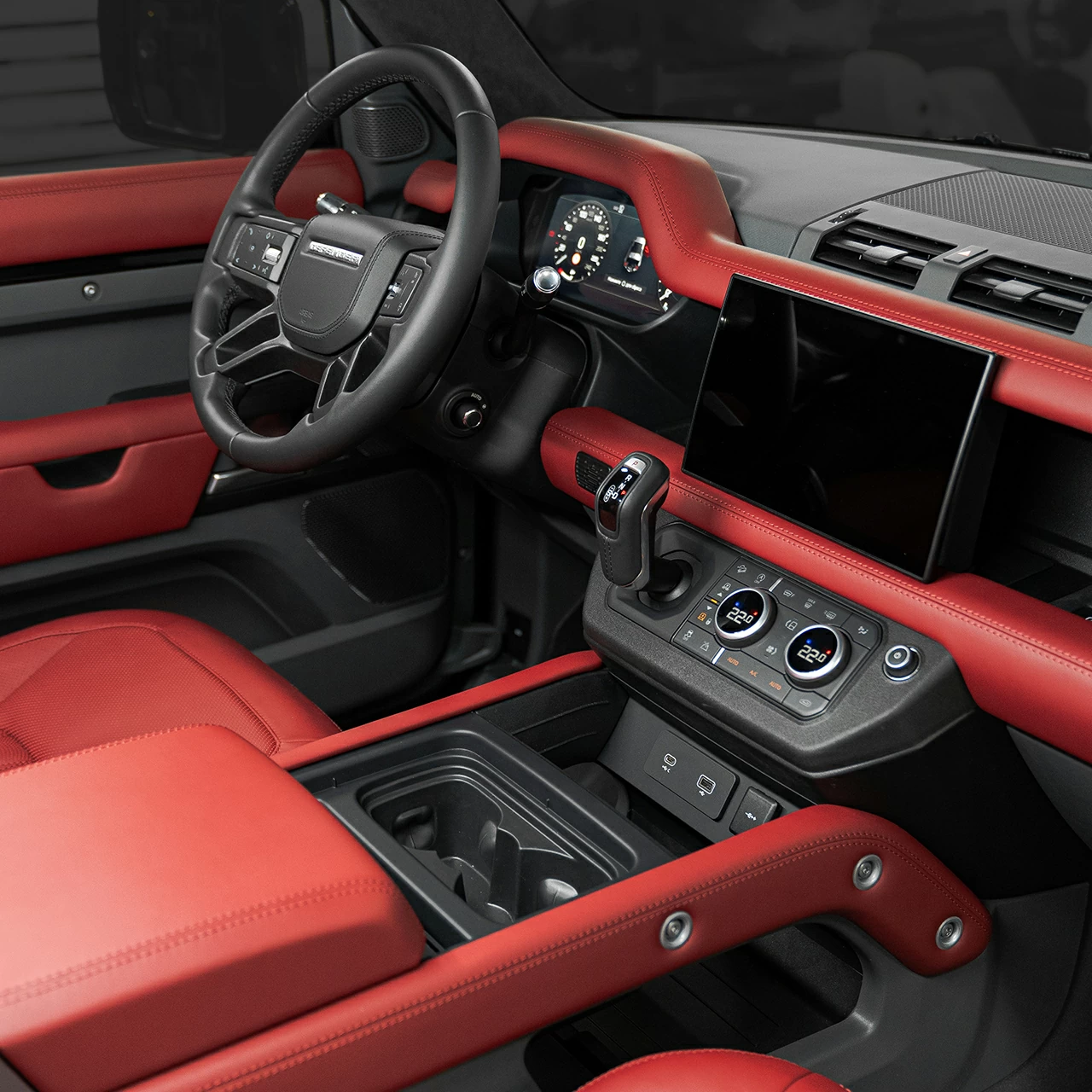 Эксклюзивный интерьер Land Rover Defender II. Перетяжка салона кожей. Тюнинг ателье А1