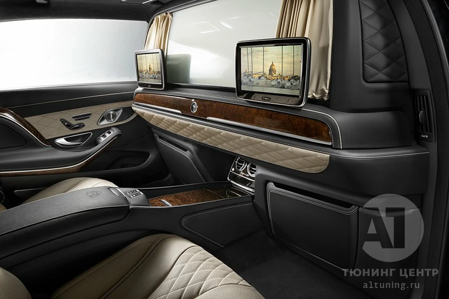 Салон Mercedes-Benz Maybach. Фото 1