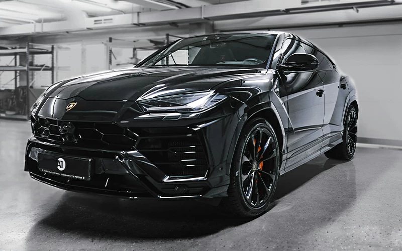 Полировка автомобиля. Фото