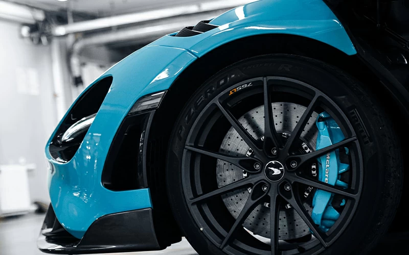 Оклейка автомобиля пленкой. Фото 3