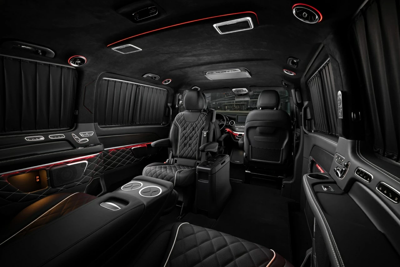 Салон Mercedes-Benz V-Class 300D V-Chairman Black. Фото 2