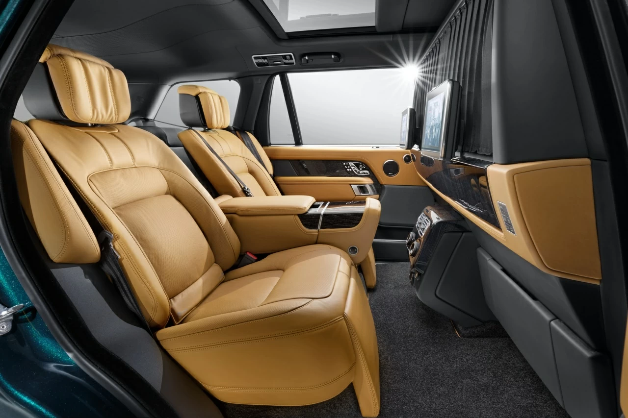 Салон Range Rover. Фото 3