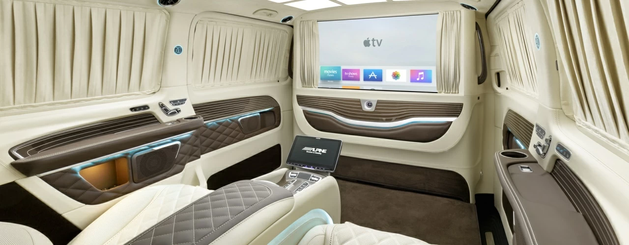 Салон Mercedes-Benz V-Class 300D в комплектации V-BusinessJet