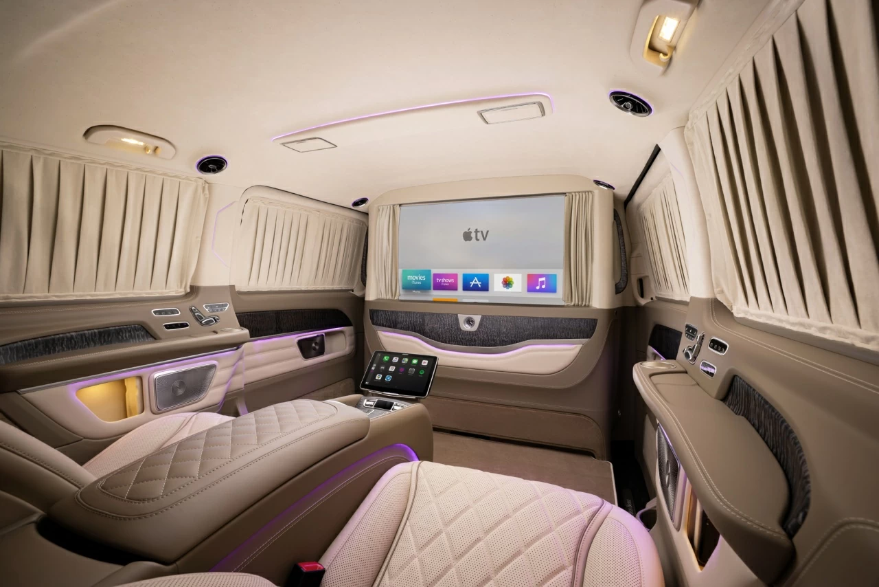 Салон Mercedes-Benz V-Class 300D V-BusinessJet. Фото