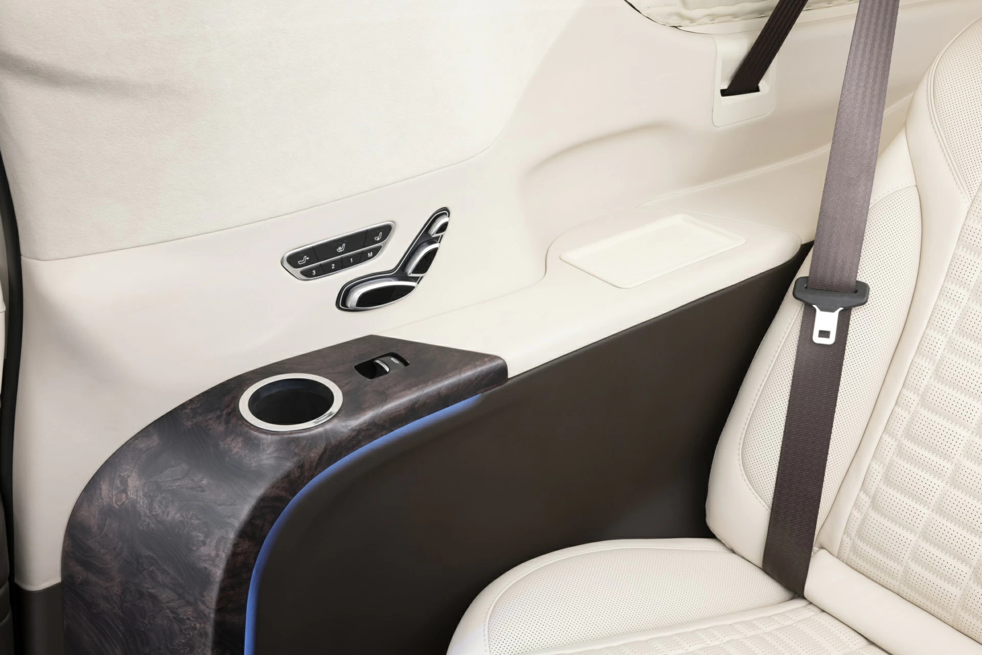 Тюнинг Cadillac Escalade Beige ULTIMA VIP. Фото 41