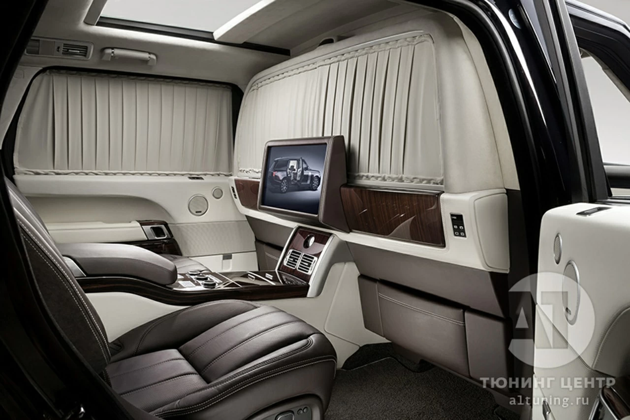 Салон Land Rover Range Rover. Фото 9