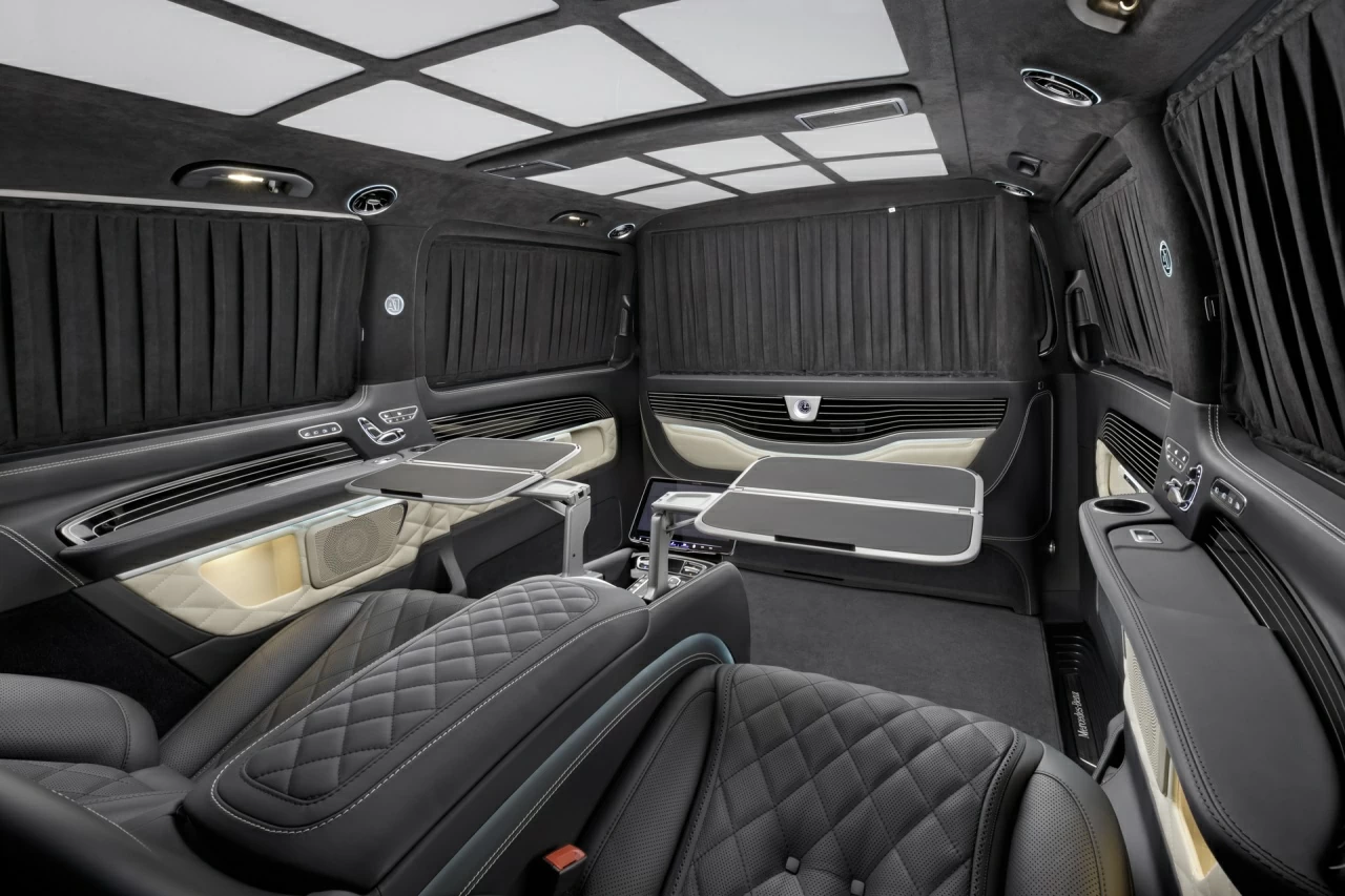 Салон Mercedes-Benz V-Class в комплектации V-BusinessJet