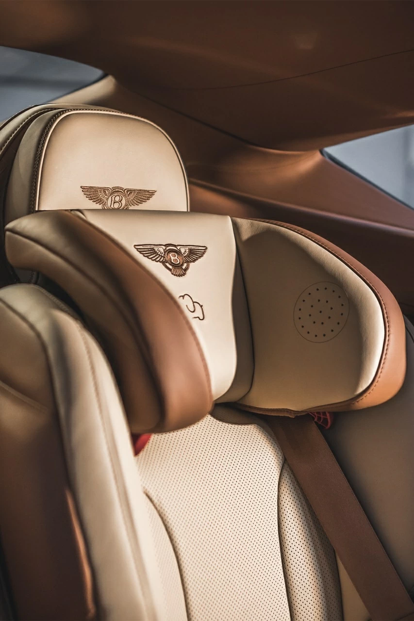 Перетяжка детских автокресел. Фото 1