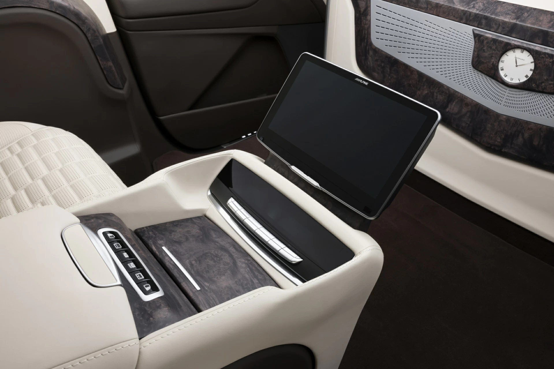 Тюнинг Cadillac Escalade Beige ULTIMA VIP. Фото 2