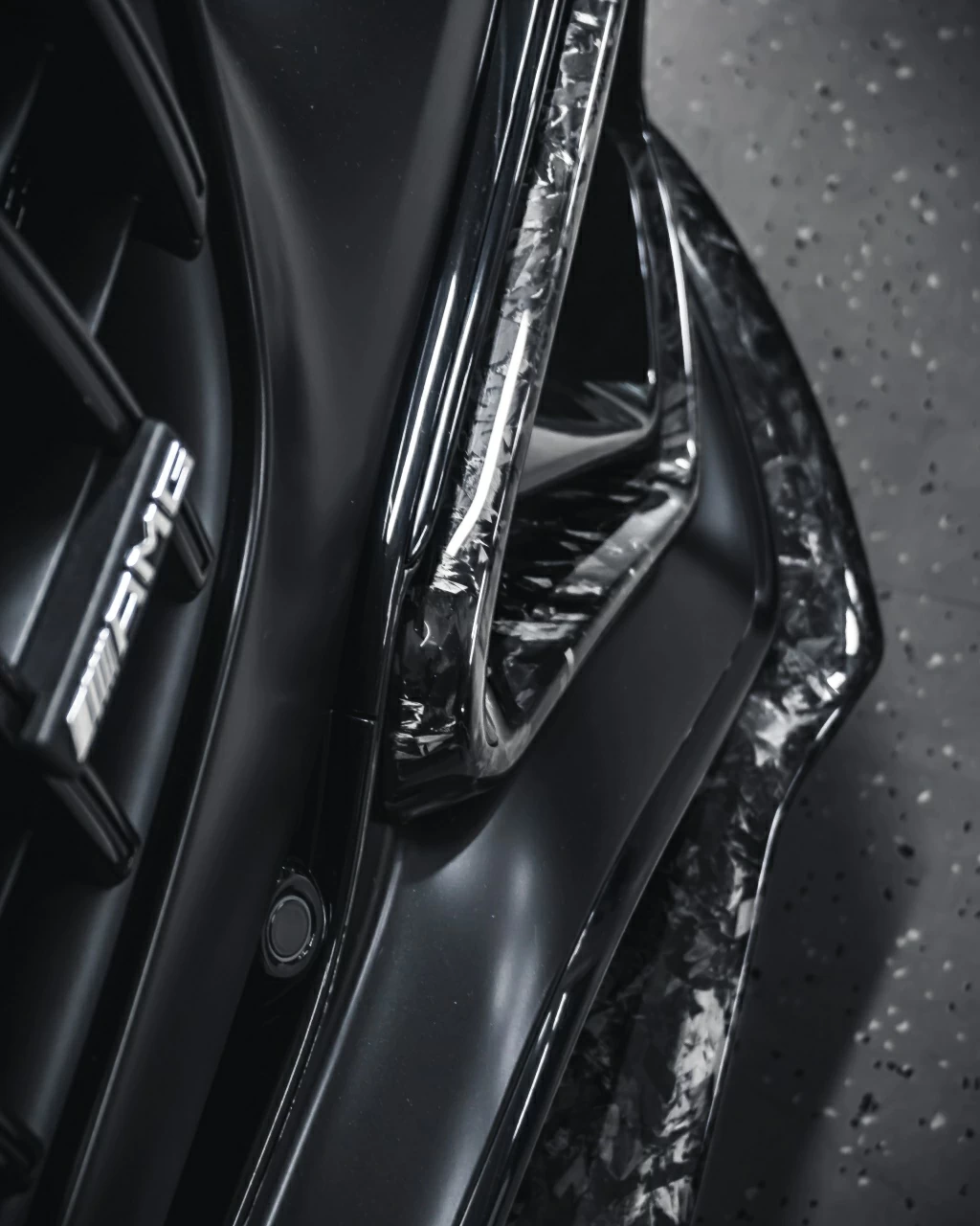 Карбон на авто