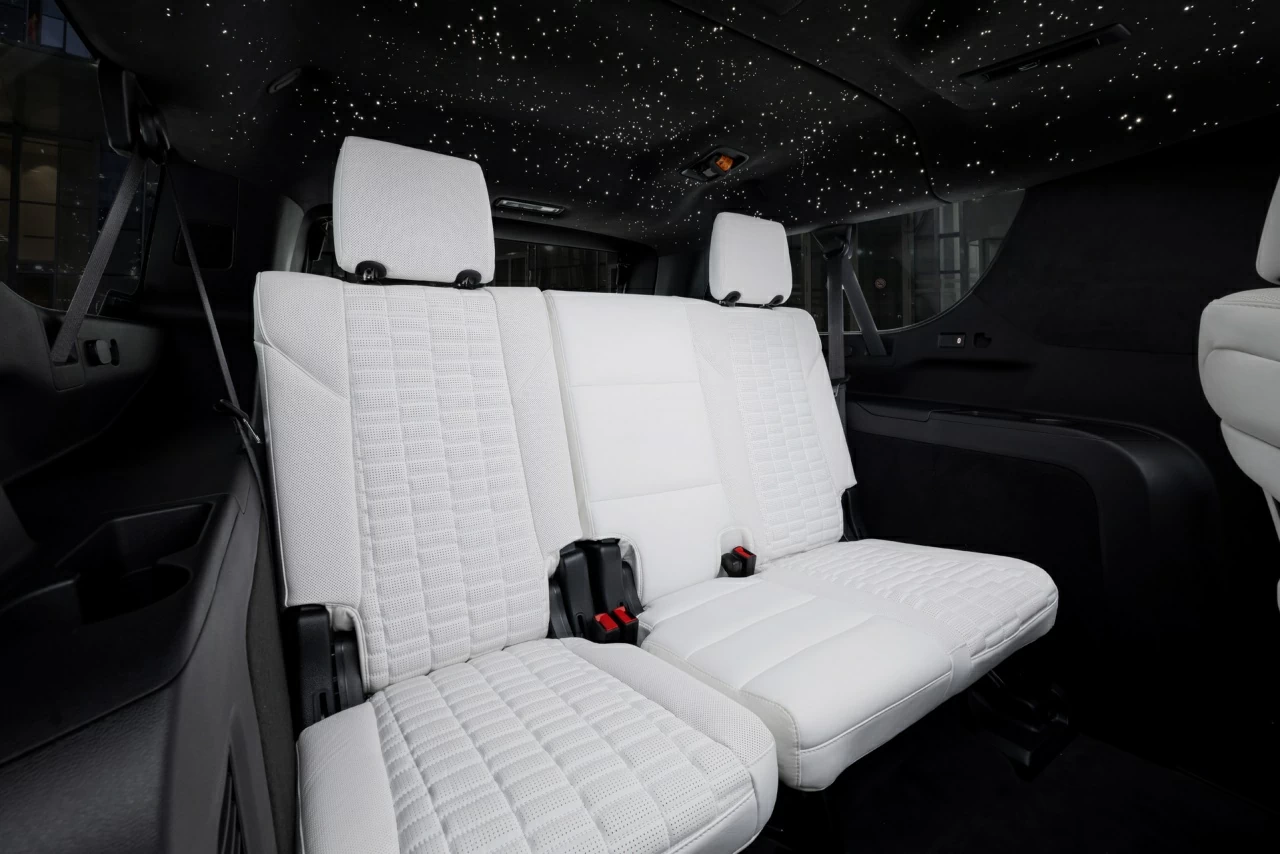 Cadillac Escalade White Starry Sky звездное небо. Фото