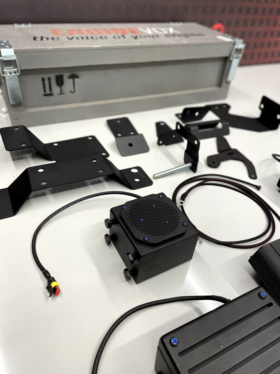 Выхлопная система EngineVox. Фото