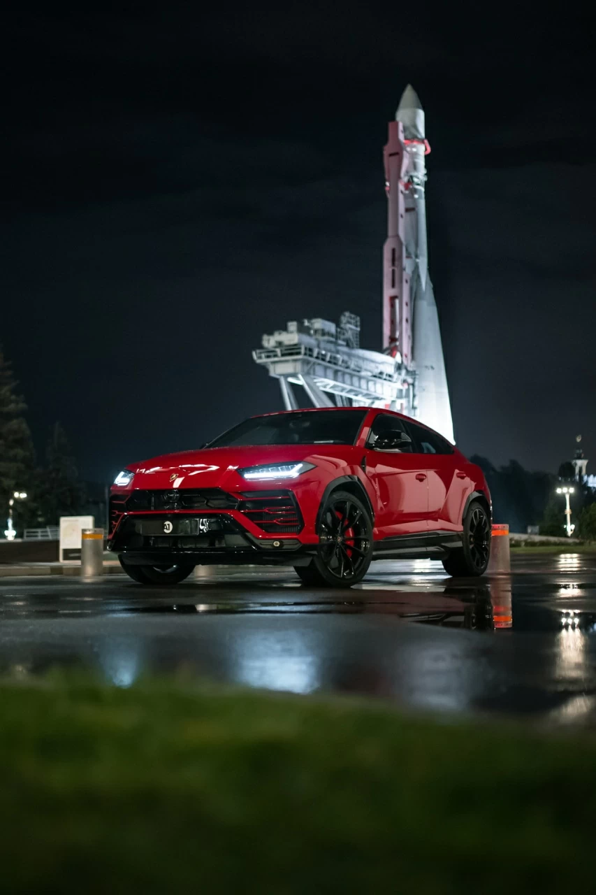 Lamborghini Urus. Фото 5