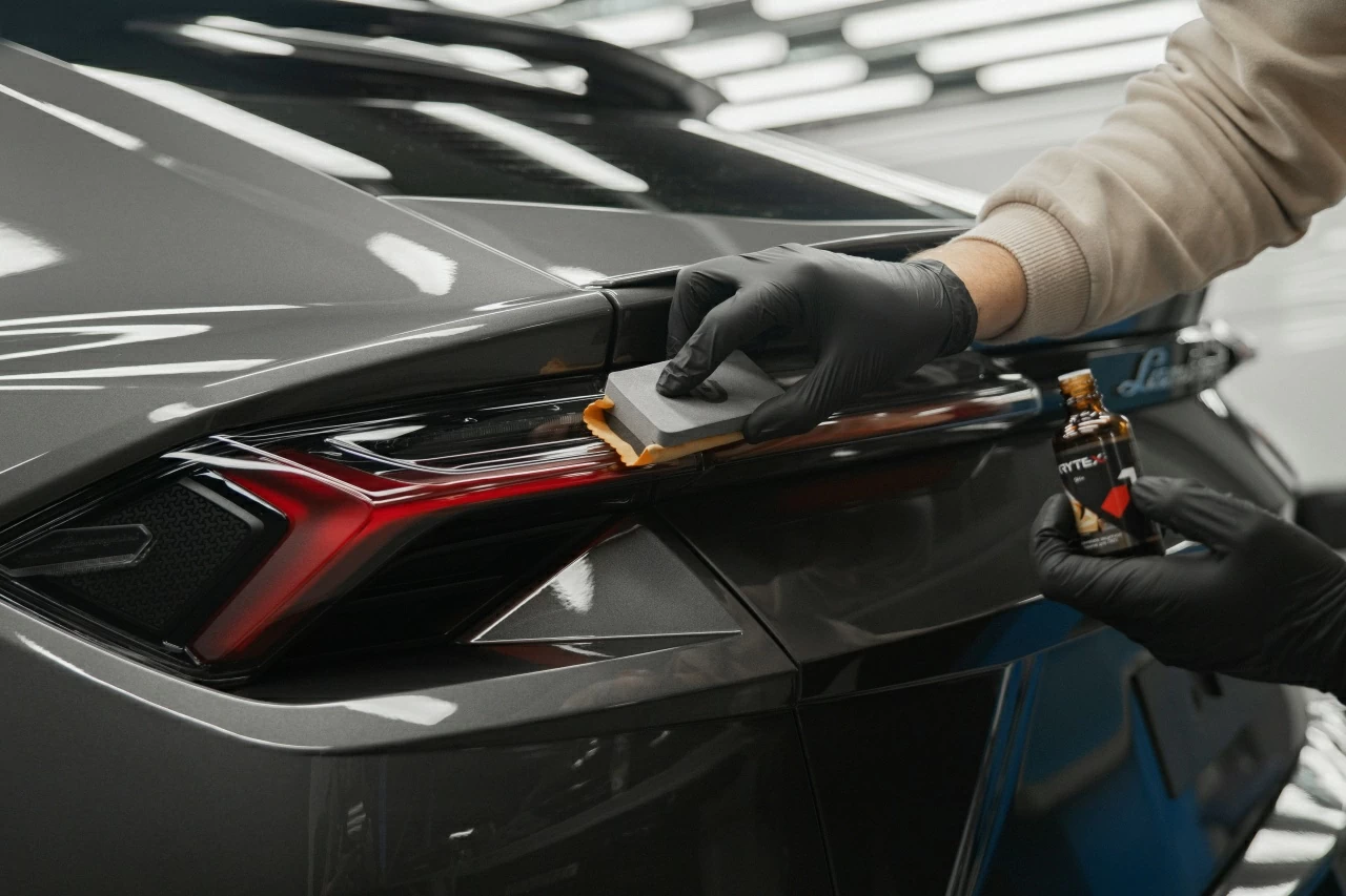 Защитное покрытие для автомобиля. Фото 1