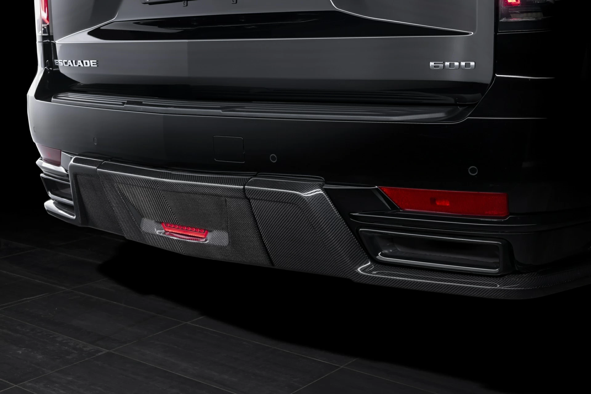 Тюнинг Cadillac Escalade Carbon. Фото 3