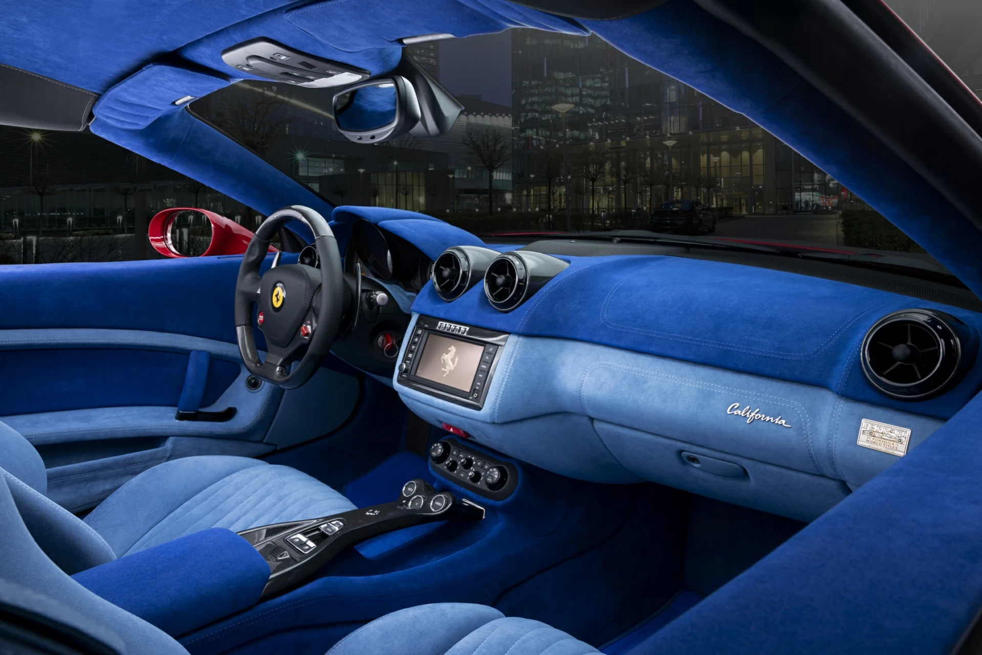 Ferrari California. Торпедо. Фото