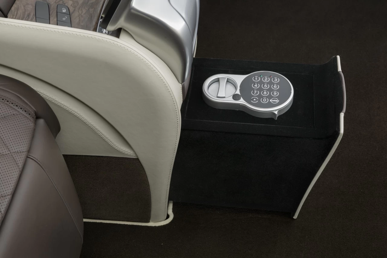 Потайной сейф