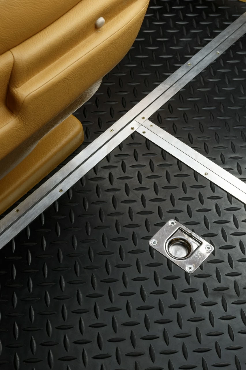 Тюнинг ГАЗ Бобр 3409. Фото 10