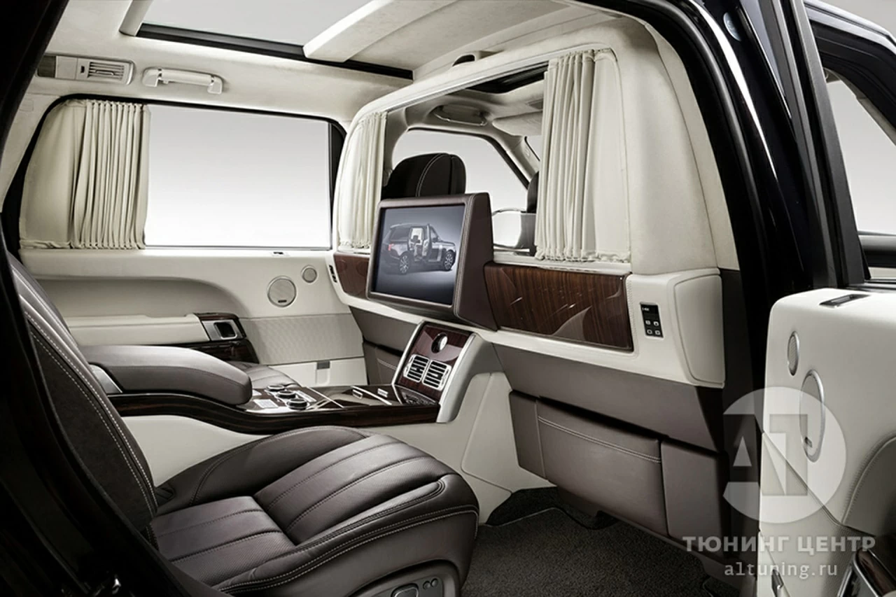 Салон Land Rover Range Rover. Фото 8