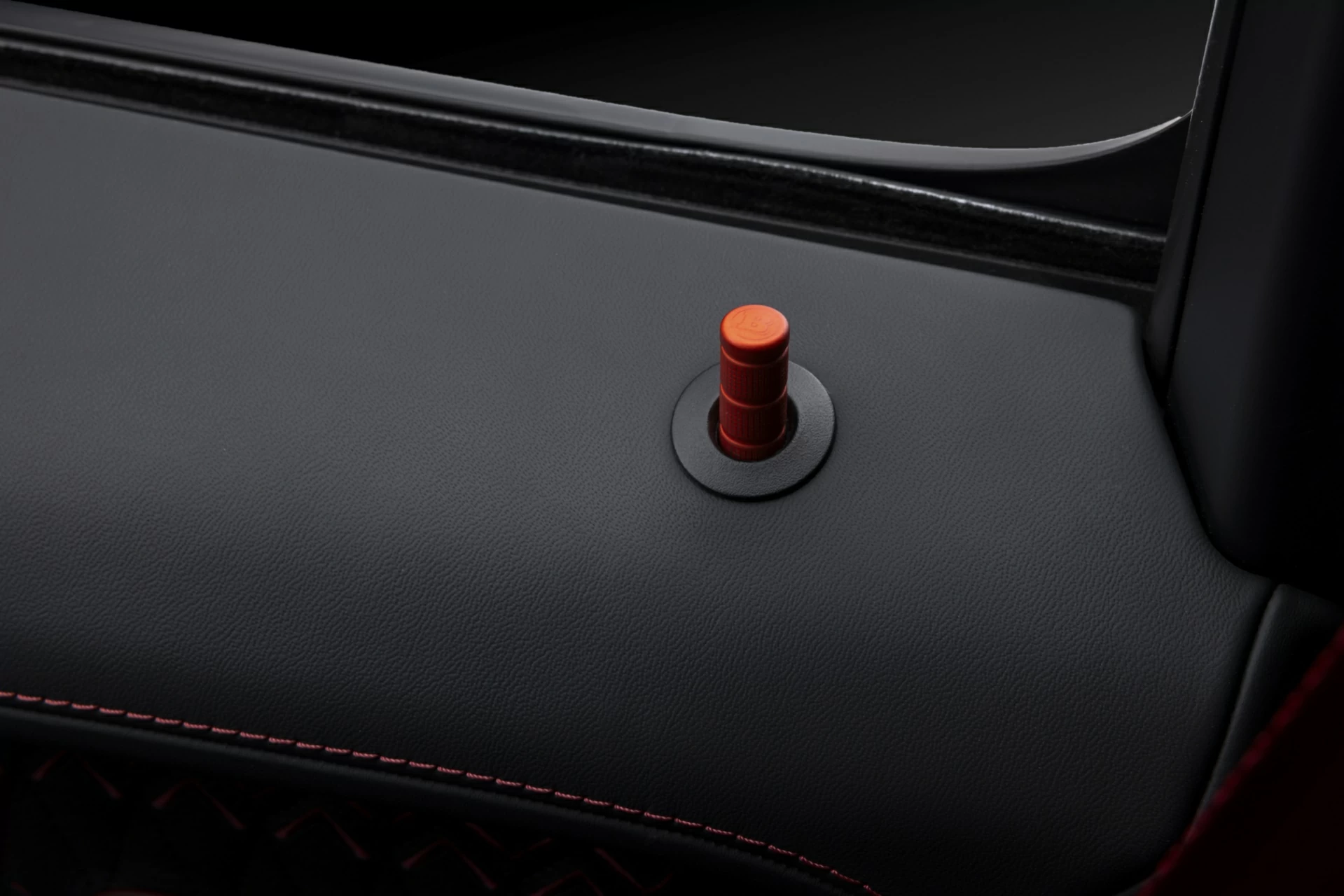 Тюнинг Mercedes-Benz BRABUS G900 Rocket Red&Black. Фото 2