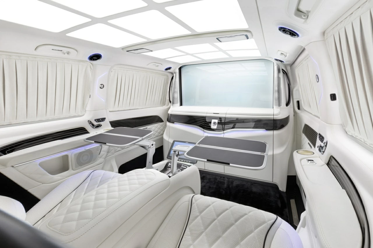 Салон Mercedes-Benz V-VIP. Фото 54
