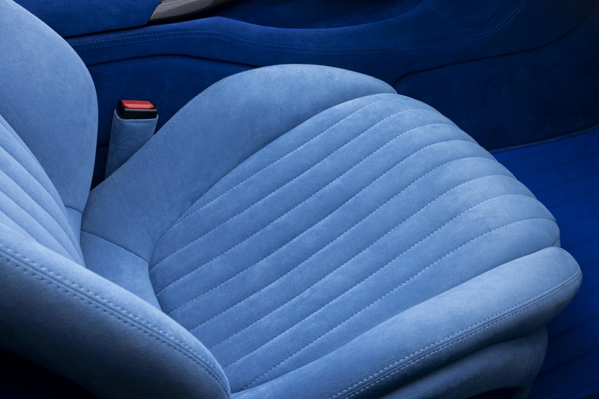 Сиденья для Ferrari California. Фото 3