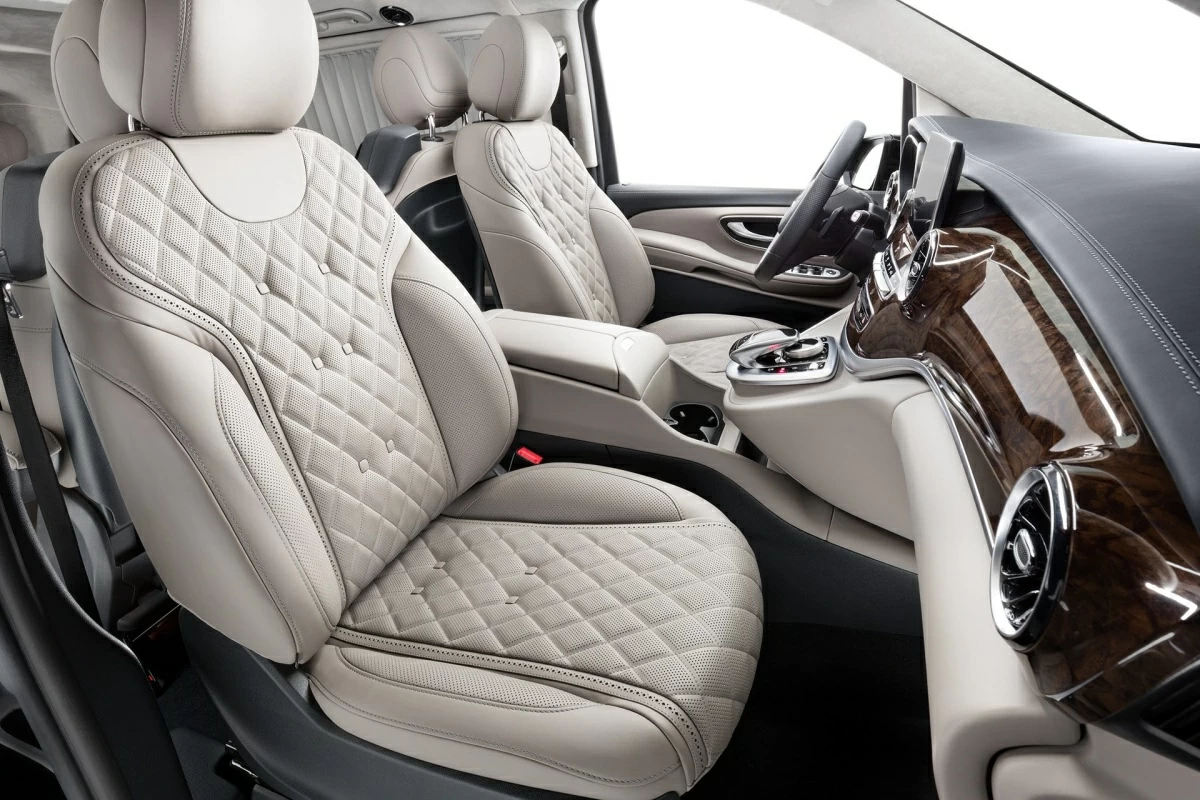 Перешив сидений водителя и пассажира