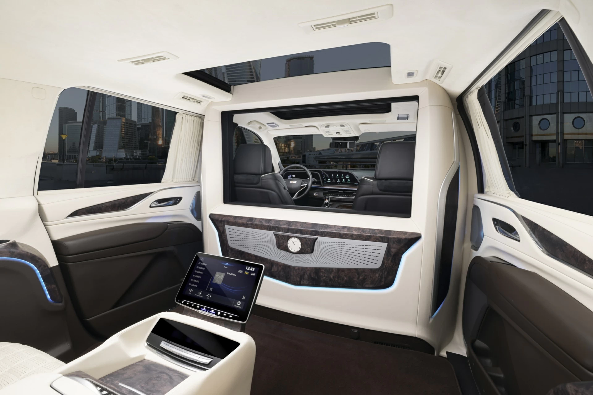 Салон Cadillac Escalade Beige ULTIMA VIP. Фото