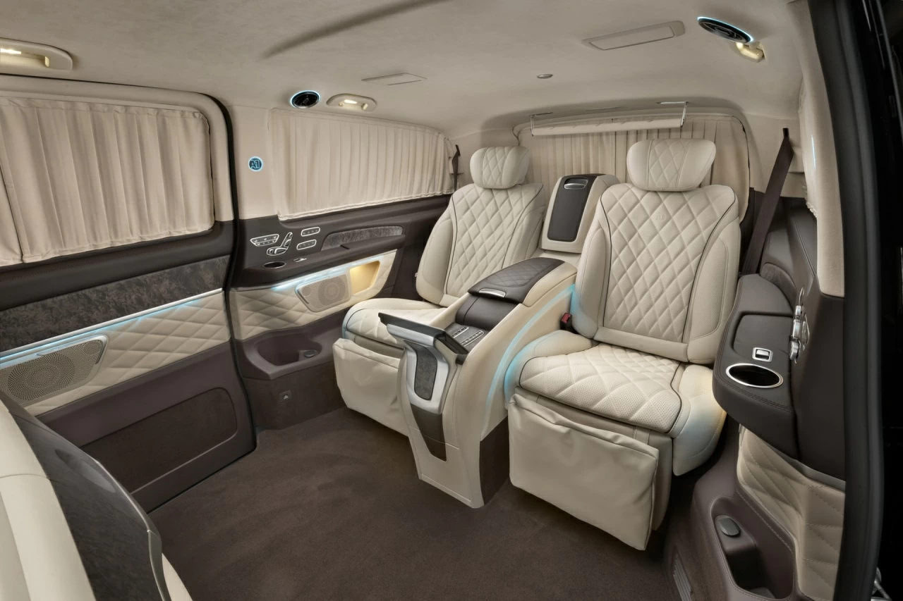 Салон Mercedes-Benz V-VIP. Фото 21