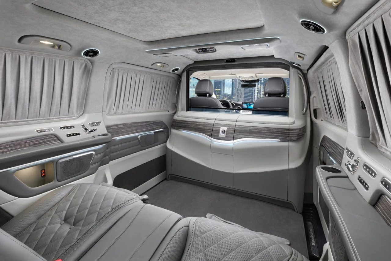 Салон Mercedes-Benz V-VIP. Фото 3