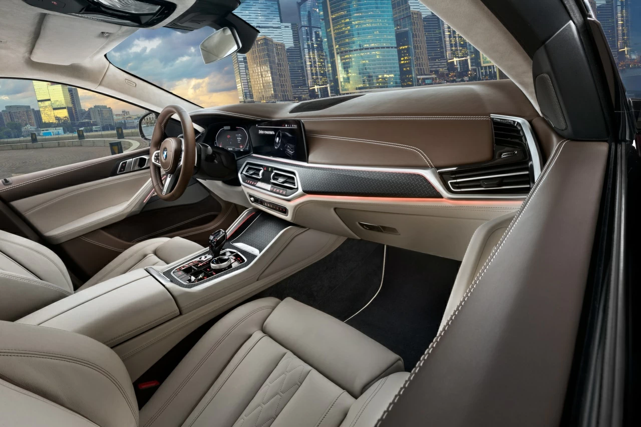 Салон BMW X6M. Фото