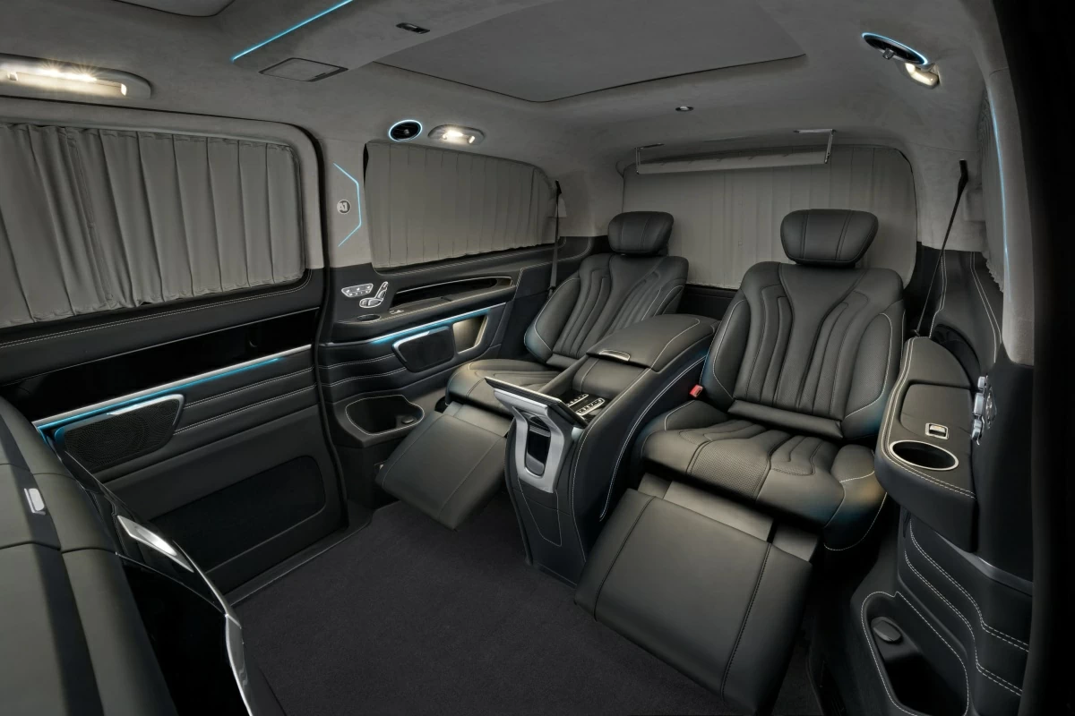 Подножка в кресле