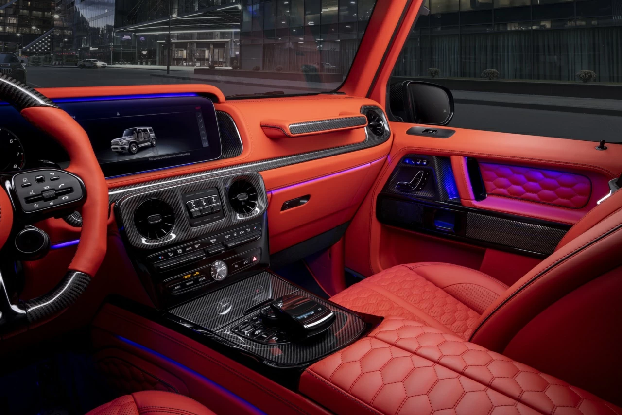 Mercedes-Benz BRABUS G800. Торпедо. Фото 1