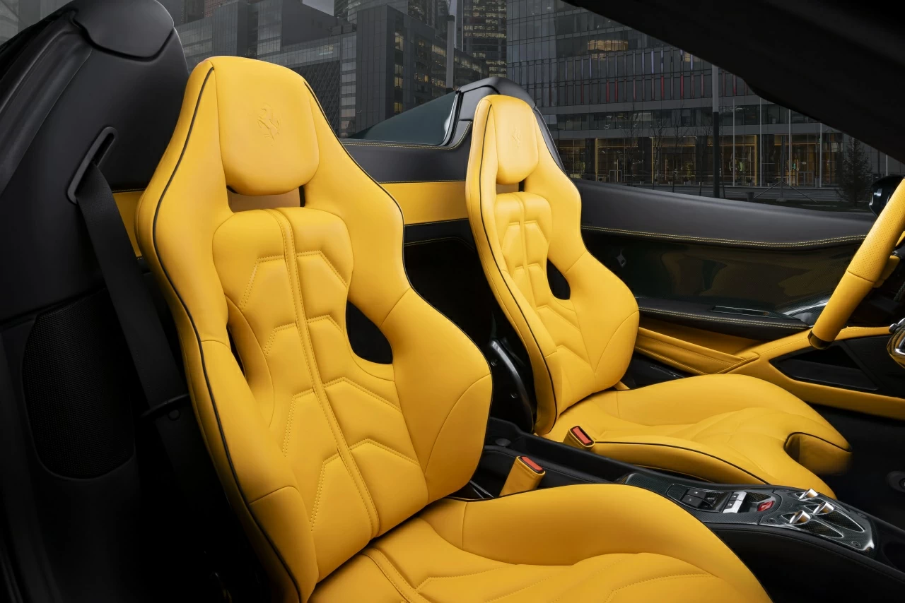 Сиденья для Ferrari. Фото 1