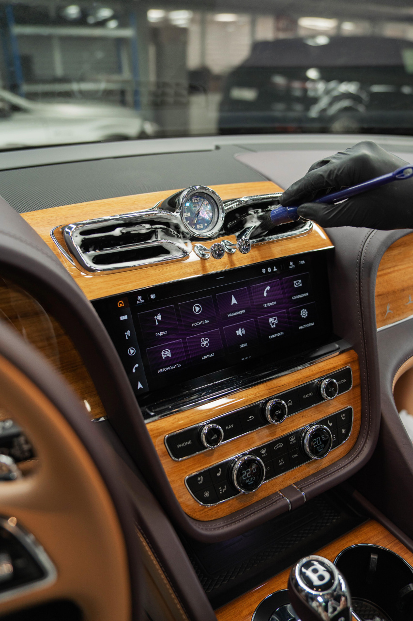 Химчистка салона автомобиля