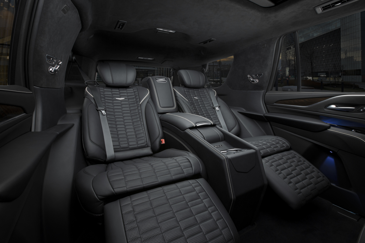 Комплектация Ultima+. Фото