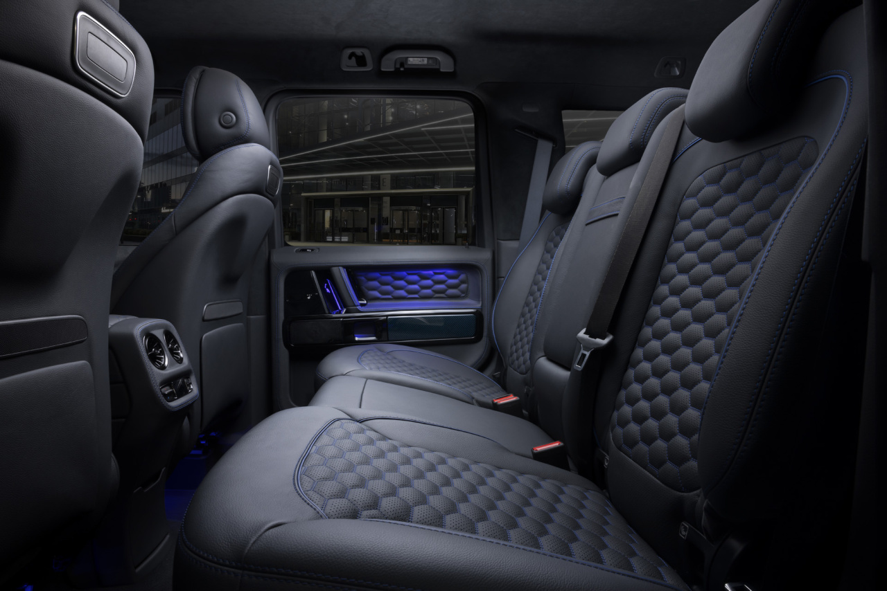 Салон Mercedes-Benz G 63. Фото 19
