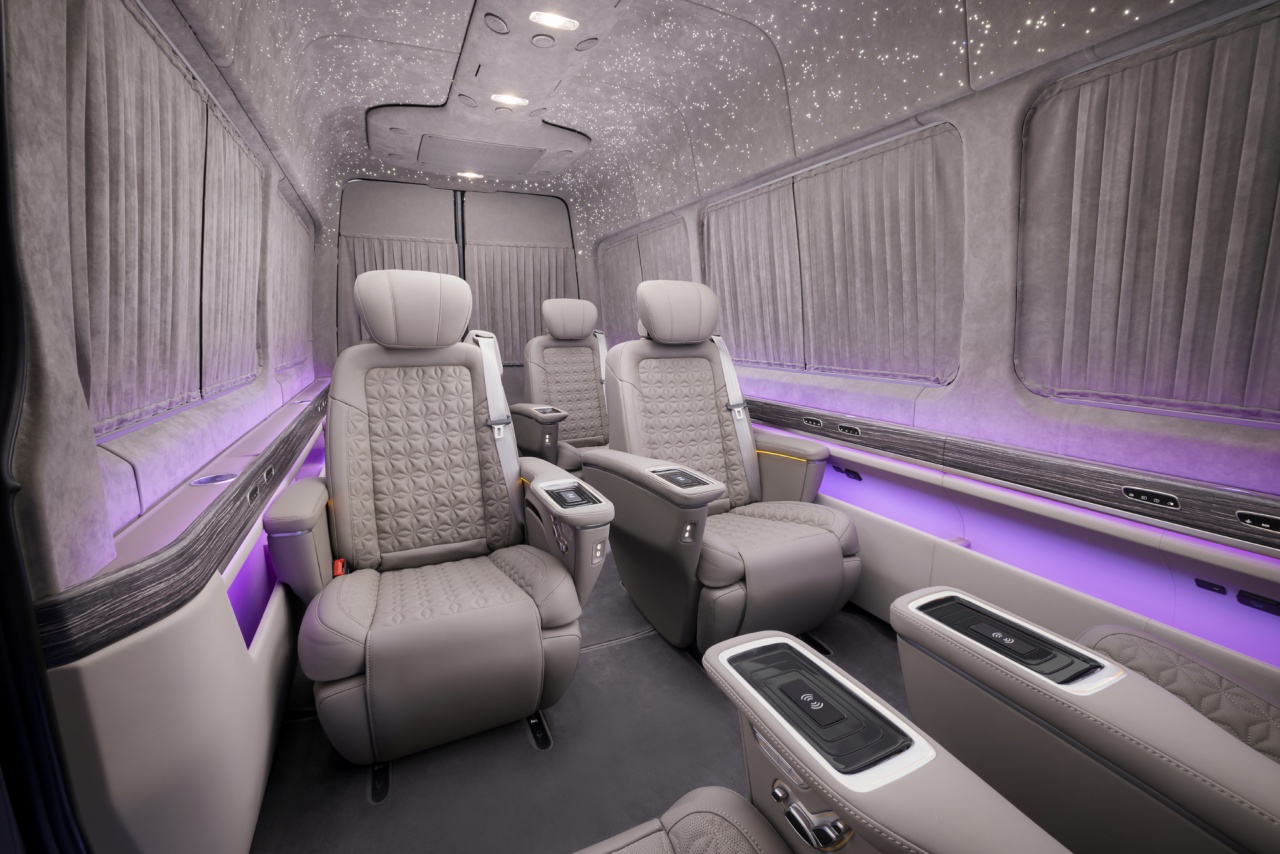 Mercedes-Benz Sprinter Business Jet звездное небо. Фото