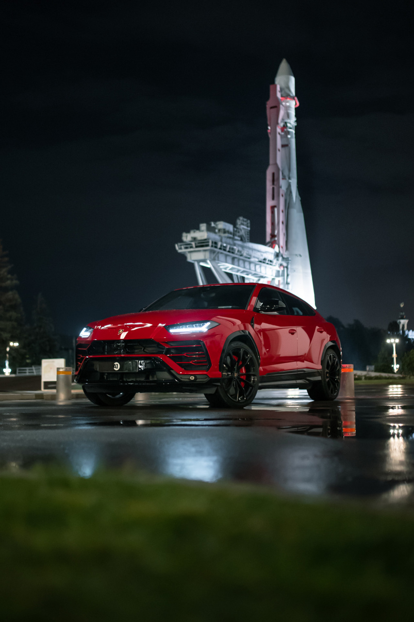 Lamborghini Urus. Фото 5