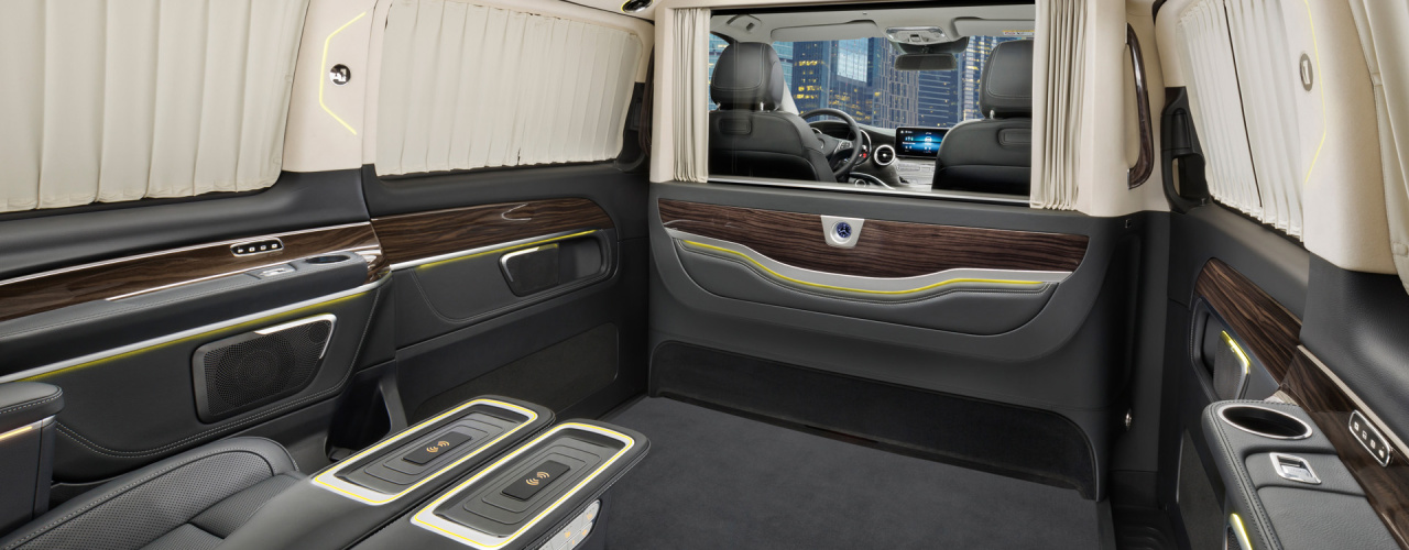 Mercedes-Benz V-Class 300D V-BusinessJet салон.