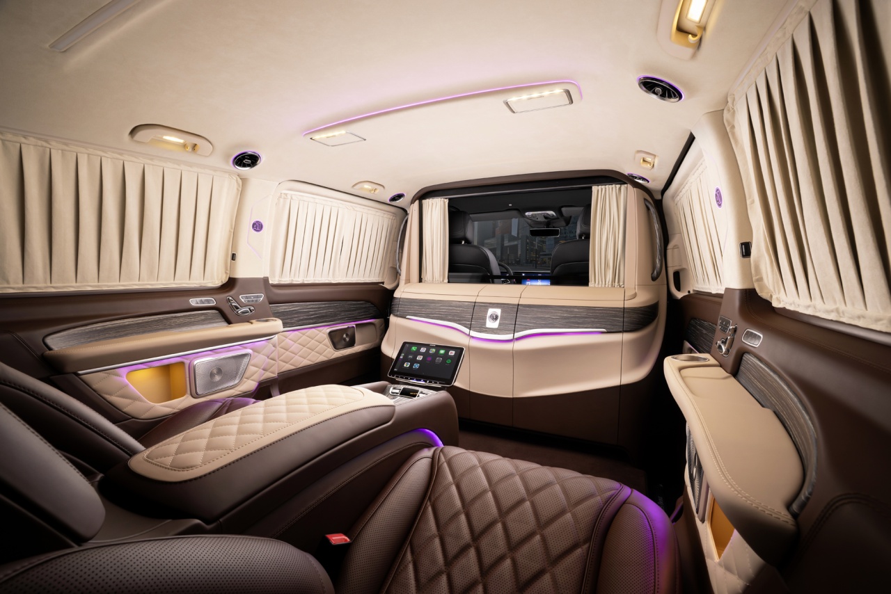 Mercedes-Benz V-VIP салон. Фото 44
