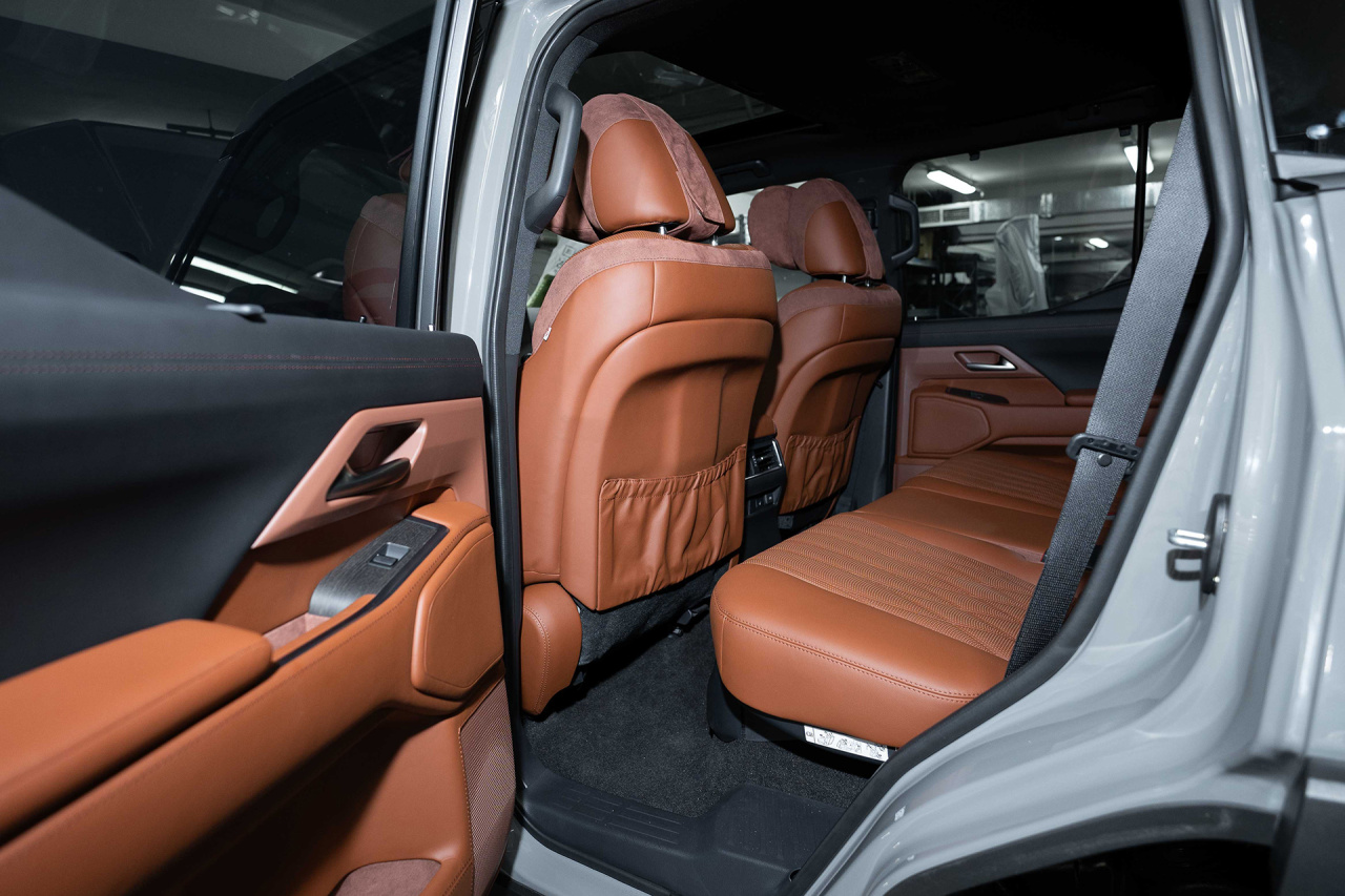 Салон Lexus GX Broun. Фото