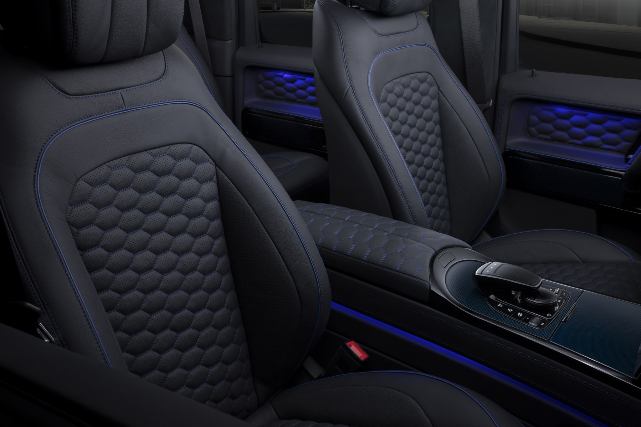 Салон Mercedes-Benz G 63. Фото 18