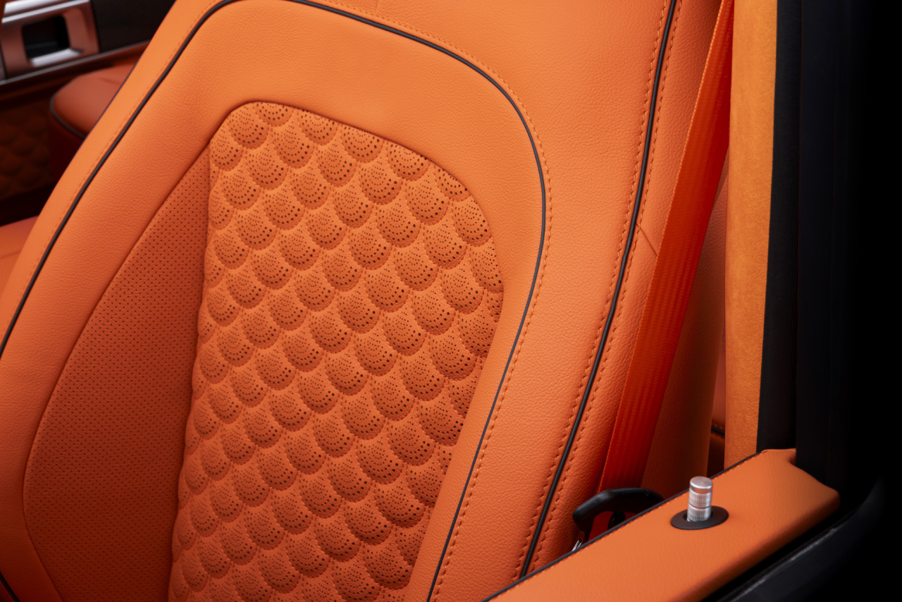 Сиденья для Mercedes-Benz BRABUS G700. Фото