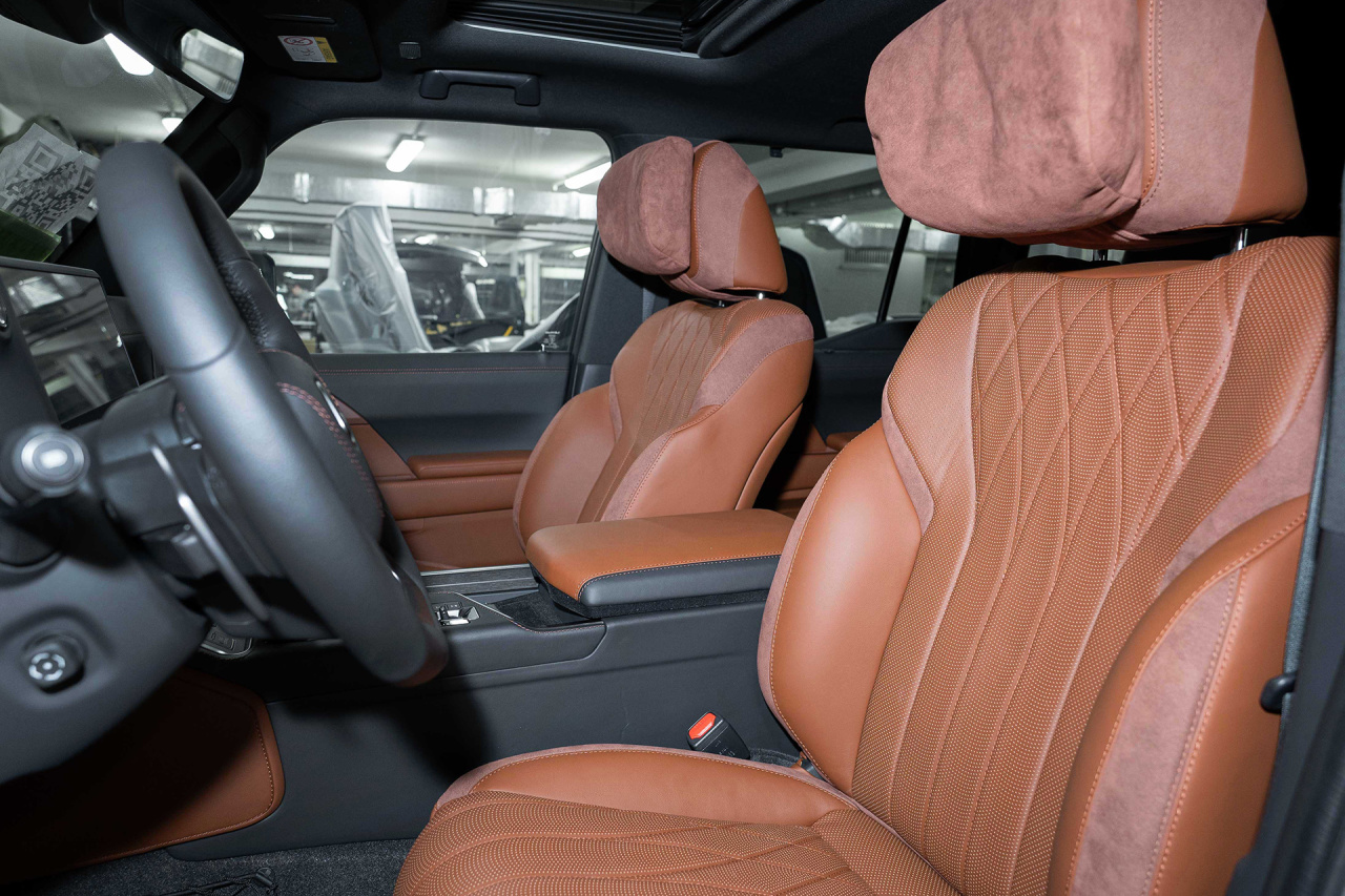 Салон Lexus GX Broun. Фото 2