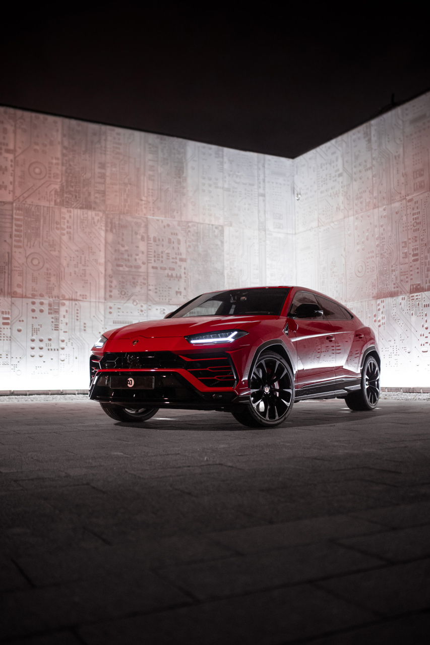 Lamborghini Urus. Фото 24