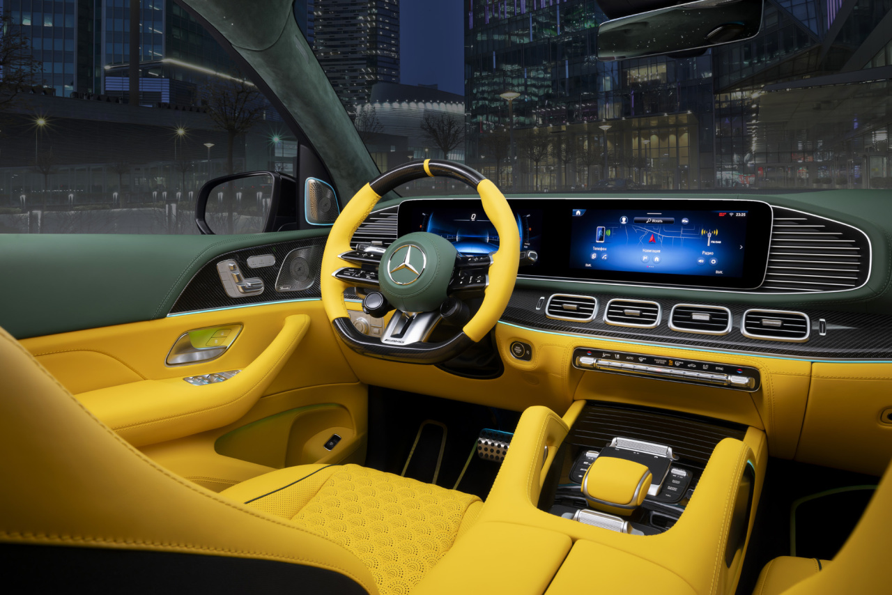 Mercedes-Benz GLS 800 BRABUS. Торпедо